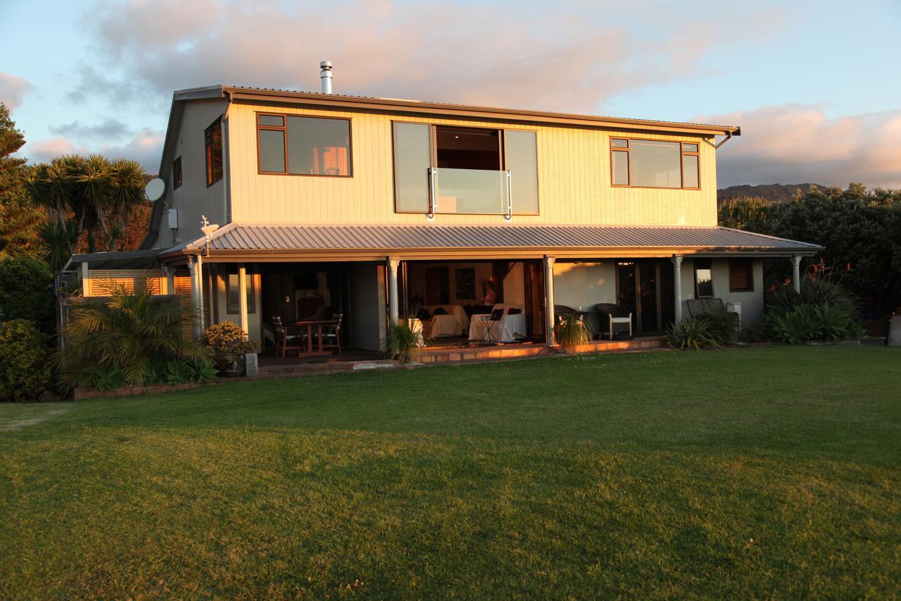 Te Puru Beach Lodge Екстериор снимка