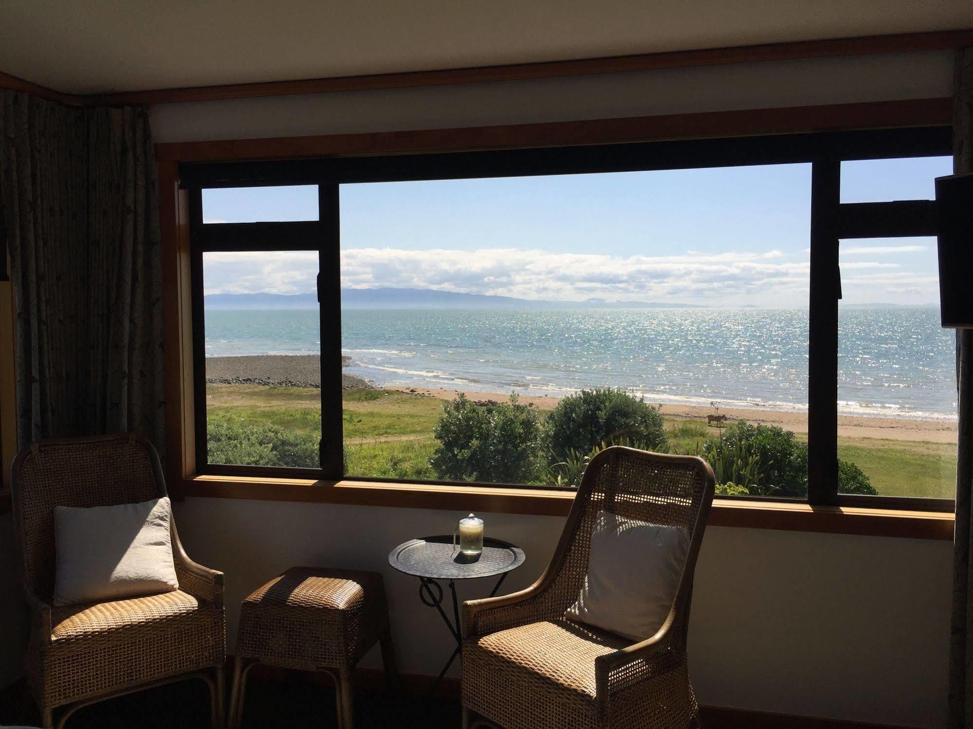 Te Puru Beach Lodge Екстериор снимка
