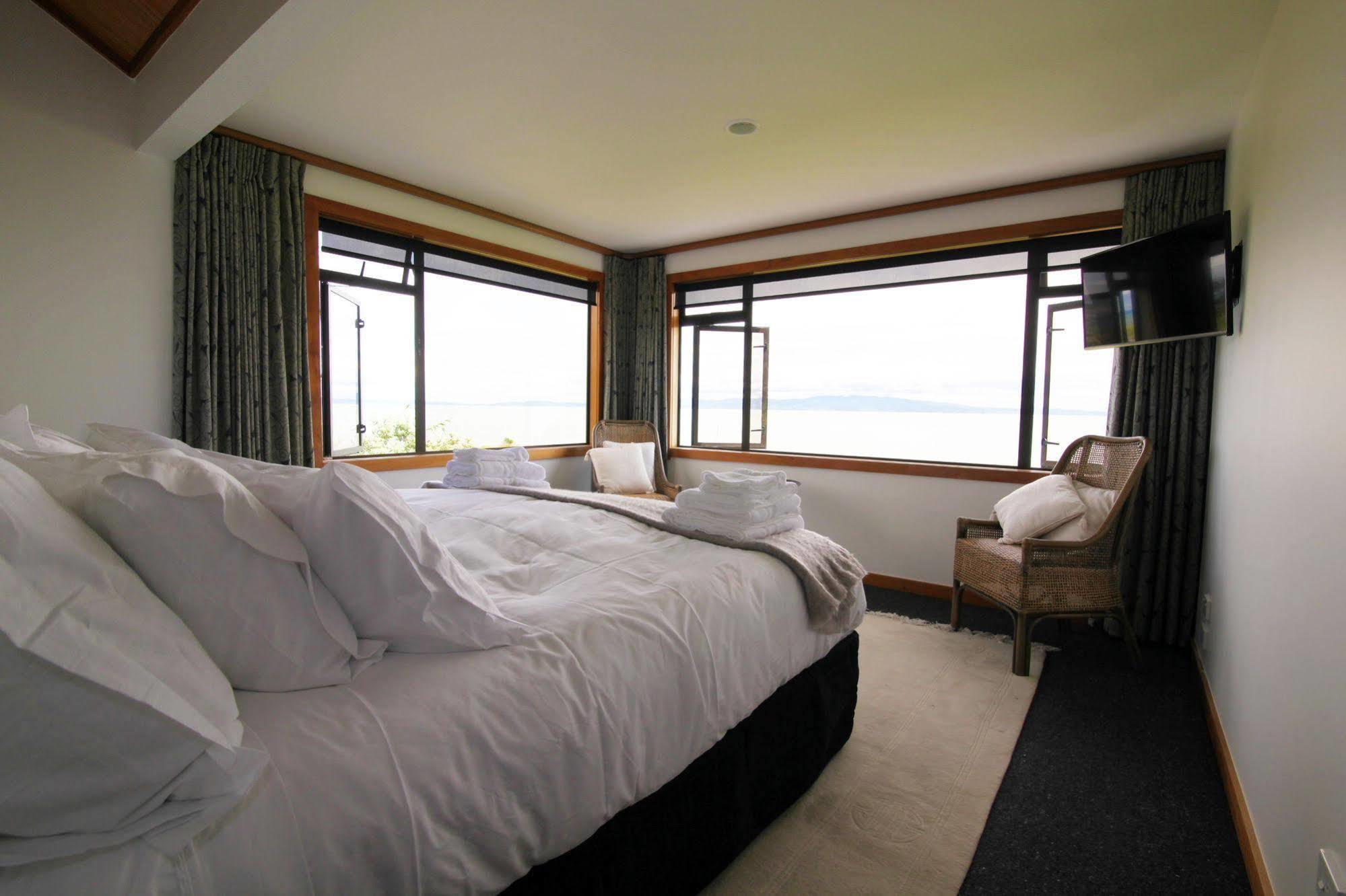 Te Puru Beach Lodge Екстериор снимка