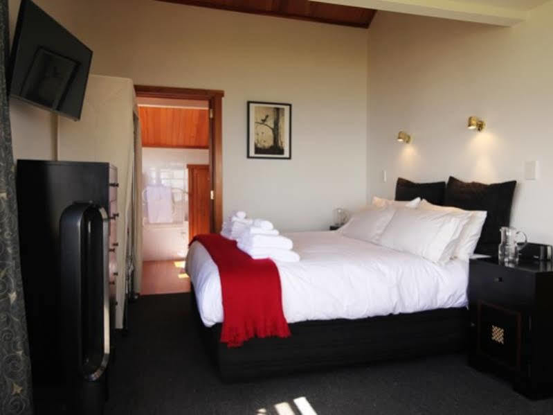 Te Puru Beach Lodge Екстериор снимка